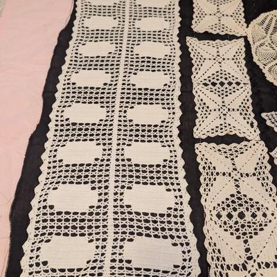 Vintage Crocheted Doilies