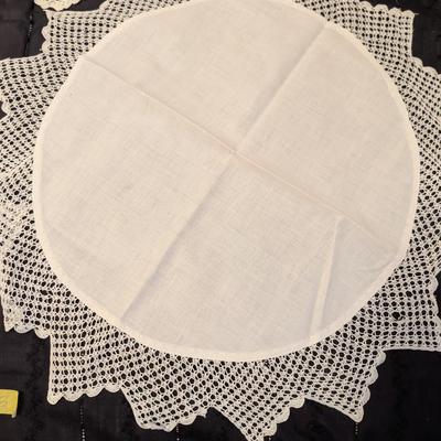 Vintage Crocheted Doilies