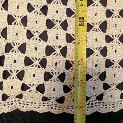 Vintage Doilie, Small Tablecloth