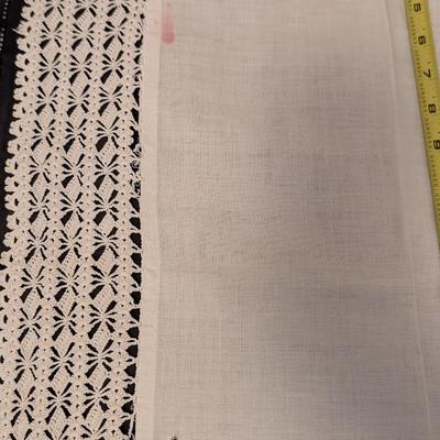 Vintage Crocheted apron, Doilies