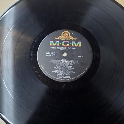 Vintage MGM “The Wizard of Oz” Original Motion Picture Soundtrack LP – Judy Garland – No Cover