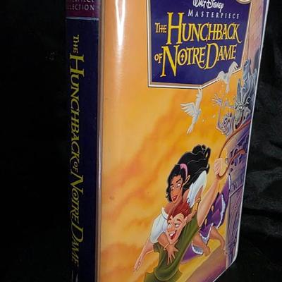 The Hunchback of Notre Dame VHS Tape - Vintage Walt Disney's Masterpiece Collection (1996)