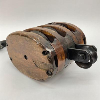 Sale Photo Thumbnail #244