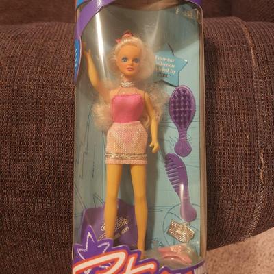 Star Model Agency Doll