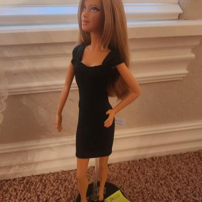 2009 Barbie Basics Model #2 Collection #1 Carolina Herrera Black Label