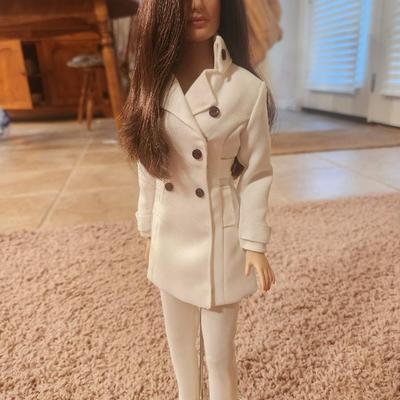 2009 Tonner Agent 99