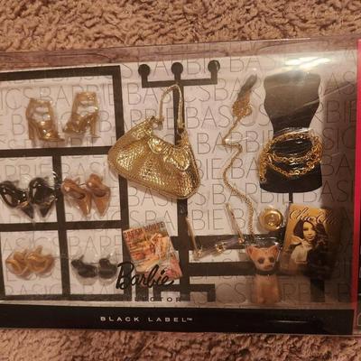 2009 Barbie Basics Look #2 Collection 1