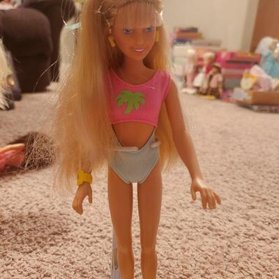 1989 Beachy Keen Maxie