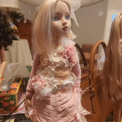 2007 Tatters Ellowyne Doll