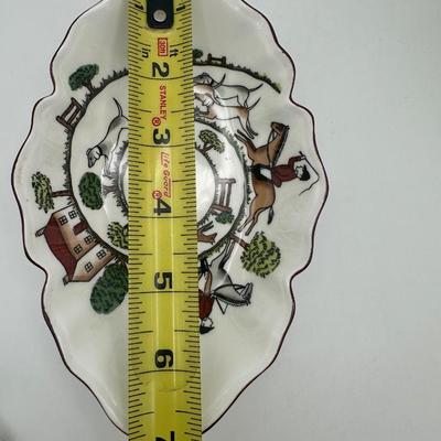 Crown Staffordshire Hunting Scene Bone China Decanter Set, England, 5 Pieces