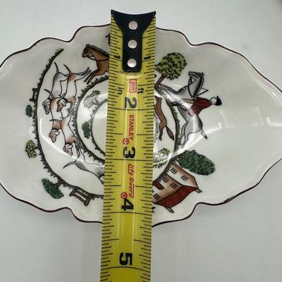 Crown Staffordshire Hunting Scene Bone China Decanter Set, England, 5 Pieces