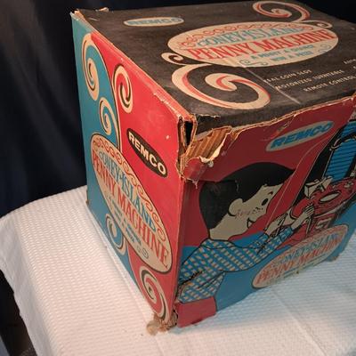 CONEY-ISLAND PENNY CRANE MACHINE BY REMCO