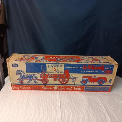 ROY ROGERS FIX-IT CHUCK WAGON AND JEEP TOY BY IDEAL IN GREAT SHAPE!