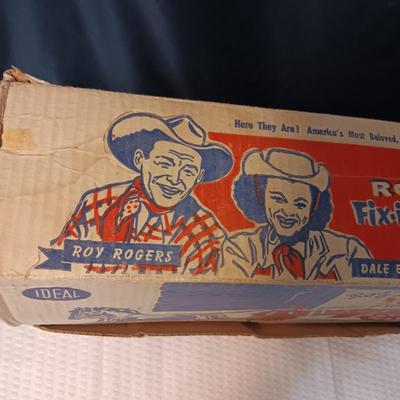ROY ROGERS FIX-IT CHUCK WAGON AND JEEP TOY BY IDEAL IN GREAT SHAPE!