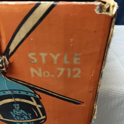 WORKING WHIRLYBIRD MOTORIZED RESCUE HELICOPTER 25 MAN ATTACK FORCE BY REMCO