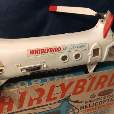 WORKING WHIRLYBIRD MOTORIZED RESCUE HELICOPTER 25 MAN ATTACK FORCE BY REMCO