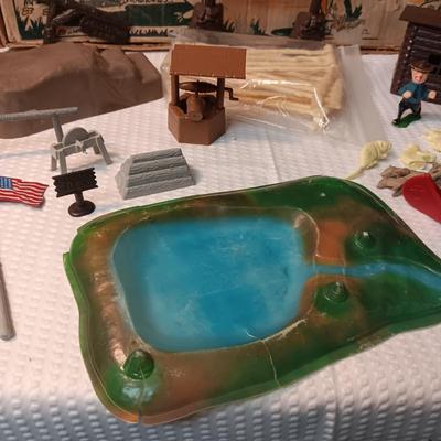 1962 YOGI BEAR JELLYSTONE NATIONAL PARK PLAYSET BY MARX