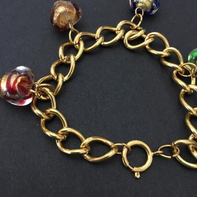 Beautiful, vintage, goldtone glass, heart charm bracelet