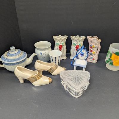 Vintage Porcelain & Ceramic Decor