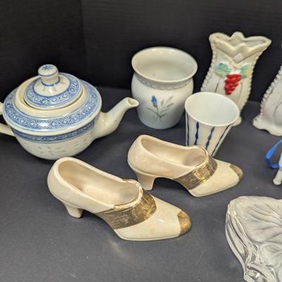 Vintage Porcelain & Ceramic Decor