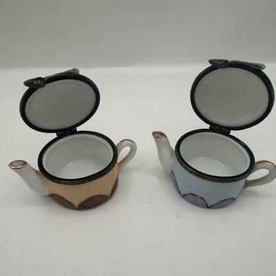 Pair of Limoges France Peint Main Miniature Porcelain Teapots with Hinged Lids