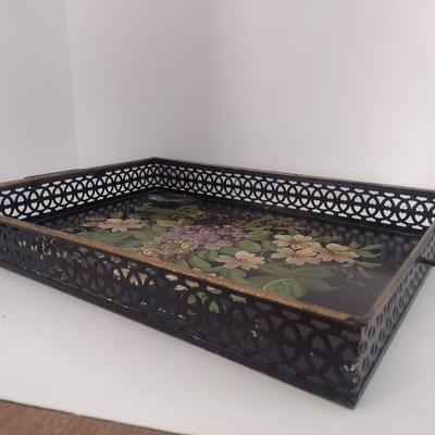 Vintage Toleware Pilgram Art Hand Painted Metal Tray with Pieced Edging