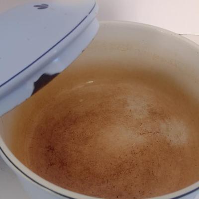 Vintage Dru Brand Enamel Lidded Pan Holland