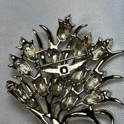 Vintage tulip bouquet brooch