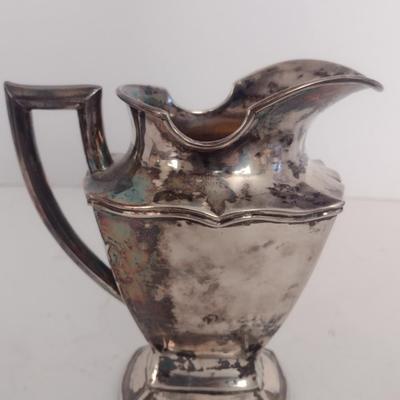 Vintage Yeching Sterling Silver Creamer 304 grams