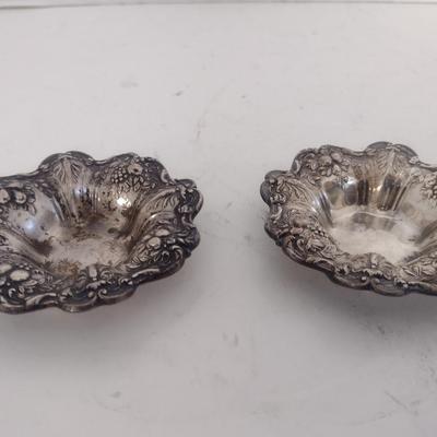 Pair of Reed & Barton Sterling Silver Bowls 104 grams