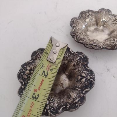 Pair of Reed & Barton Sterling Silver Bowls 104 grams