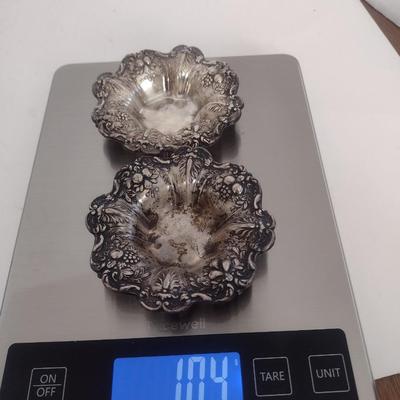 Pair of Reed & Barton Sterling Silver Bowls 104 grams