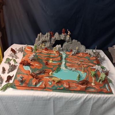 PREHISTORIC PLAYSET BY MARX (NO BOX)