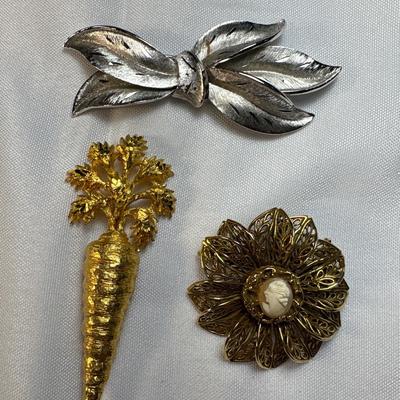 Sale Photo Thumbnail #176: See pics