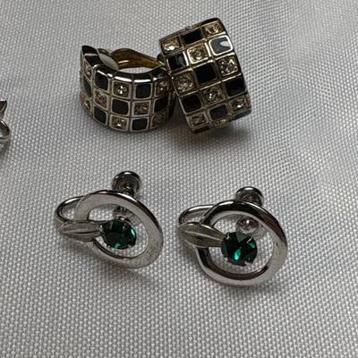 Sale Photo Thumbnail #191: See pics