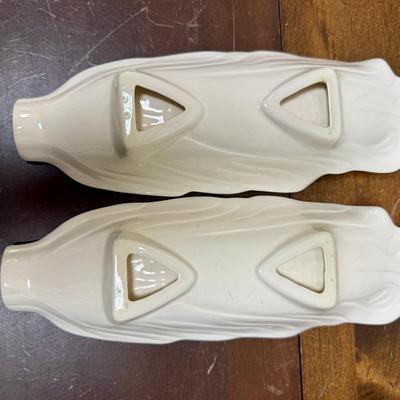 Sale Photo Thumbnail #519: In good vintage condition.