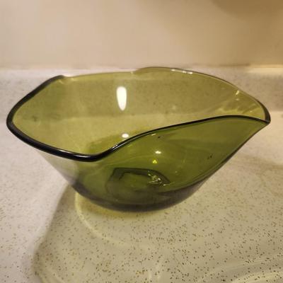 Green bowl