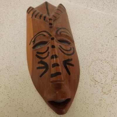 Wooden mask