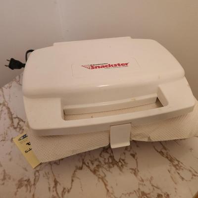 Sandwich maker