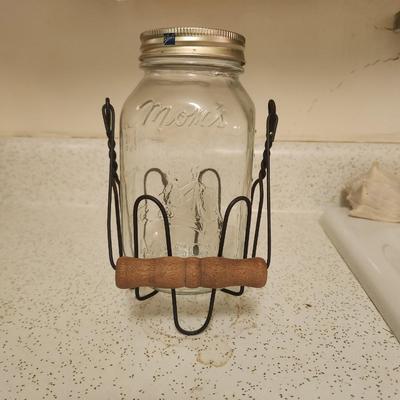 Mason jar