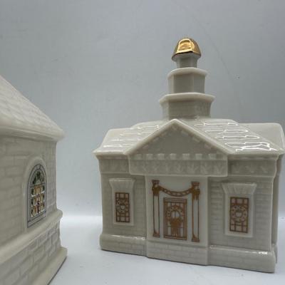 Lenox Holiday Village Buildings – 3 Pieces