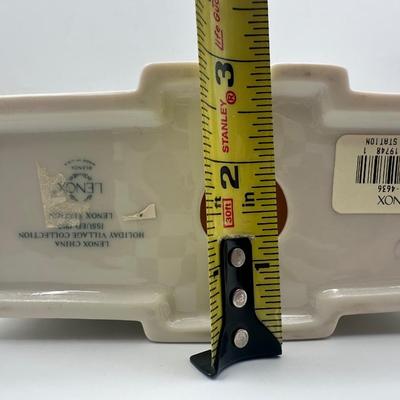 Lenox Holiday Village Buildings – 3 Pieces