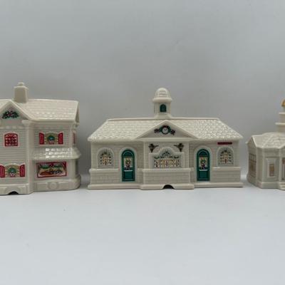 Lenox Holiday Village Buildings – 3 Pieces