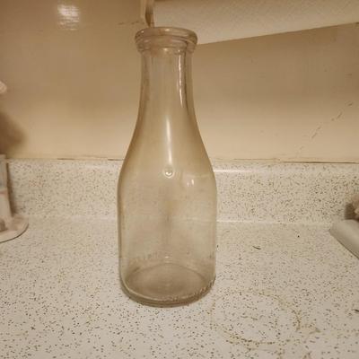 Glass jug