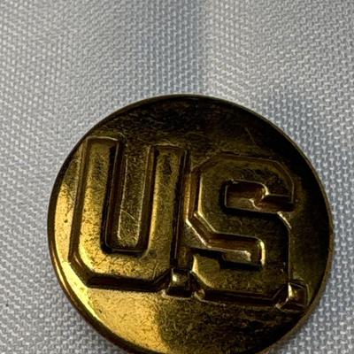 Sale Photo Thumbnail #316: See pics. Gold ring with figure is plastic.