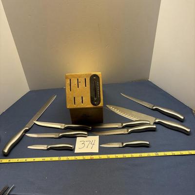 Pampered Chef Knife Block