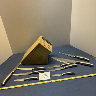 Pampered Chef Knife Block