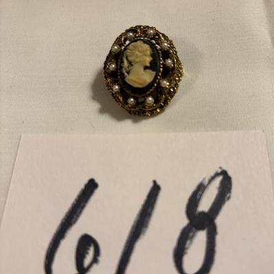 Vintage Brooch