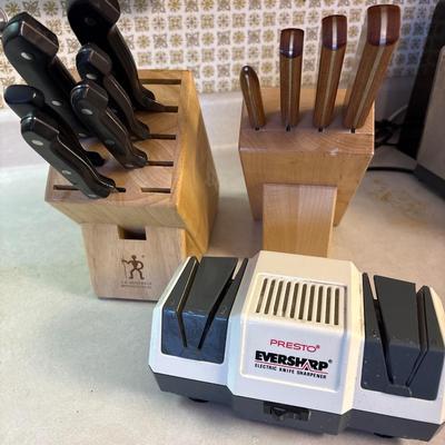 Knives, knife blocks & sharpener