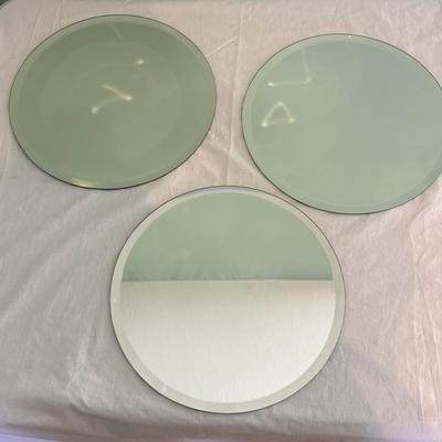 Collection of Mirrored Vanity Trays and Coasters (LR-SF)